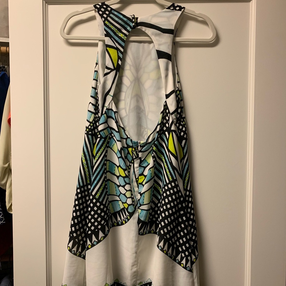 Lulu’s Patterned Dress - Picture 4 of 7